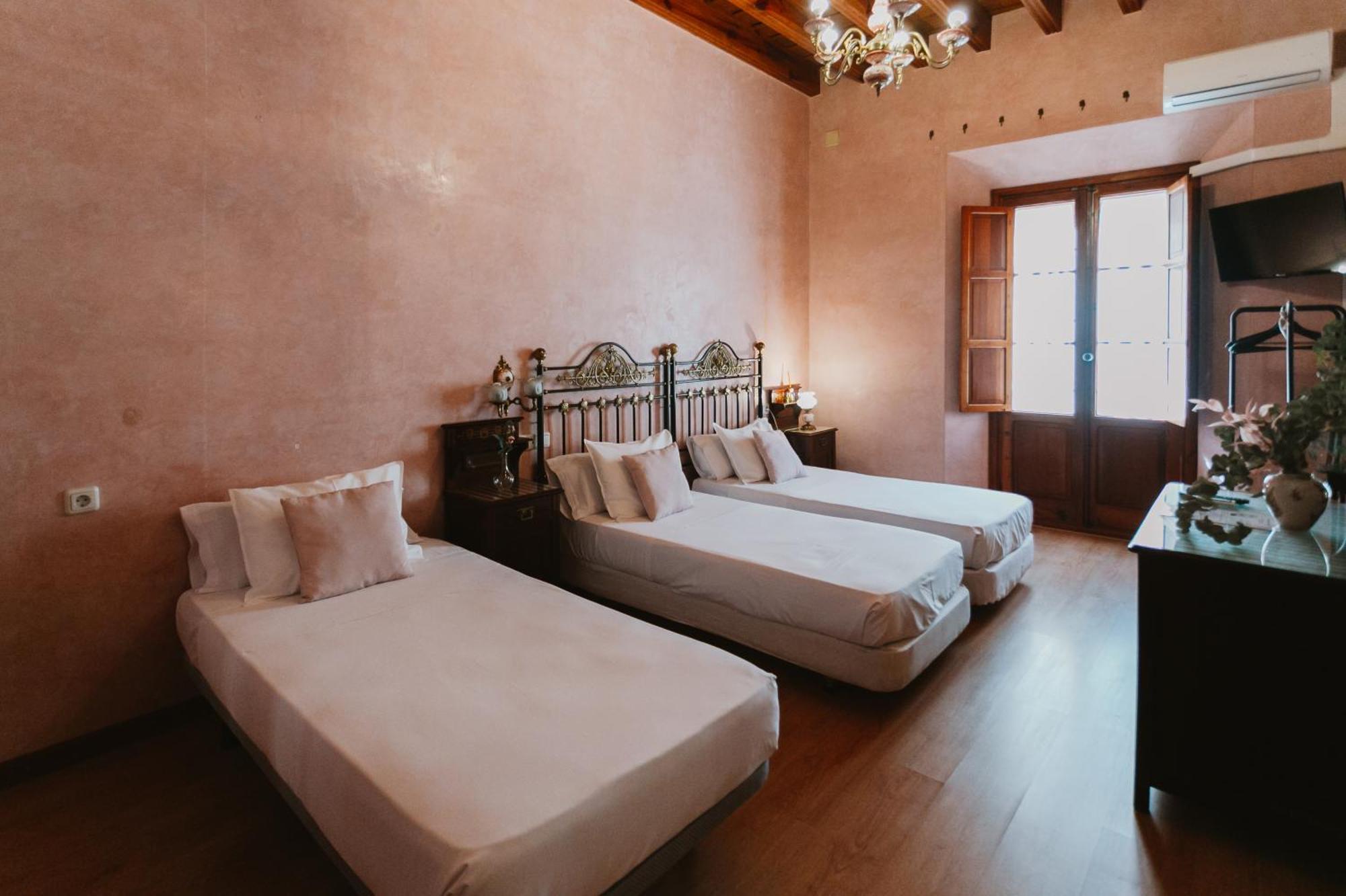 Komodo Casa Maravillas Rooms Sevilla Exterior foto